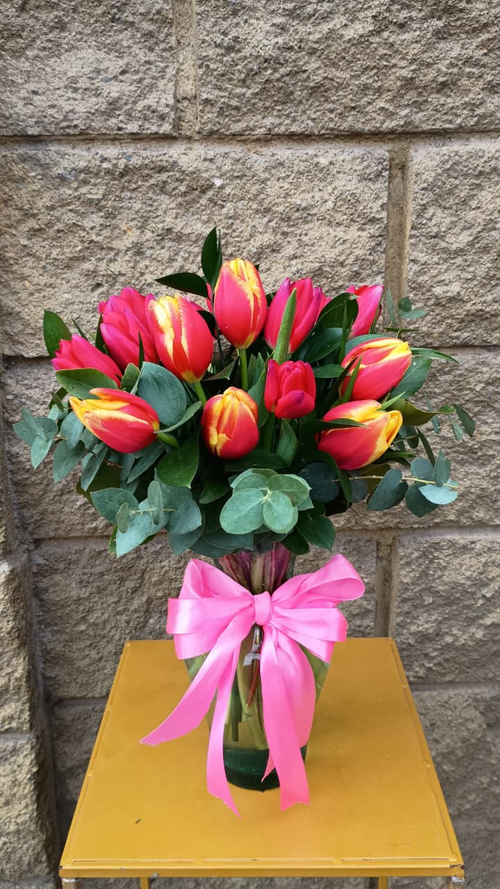 Tulipanes en Buin | Ramos Elegantes y Frescos