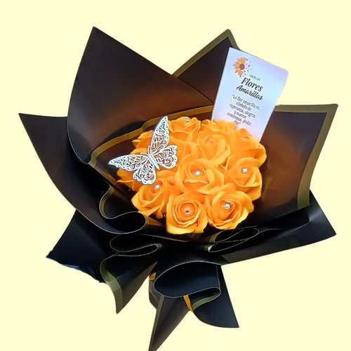 Ramo de 12 rosas eternas amarillas