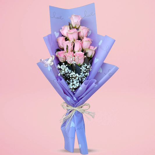12 rosas rosadas