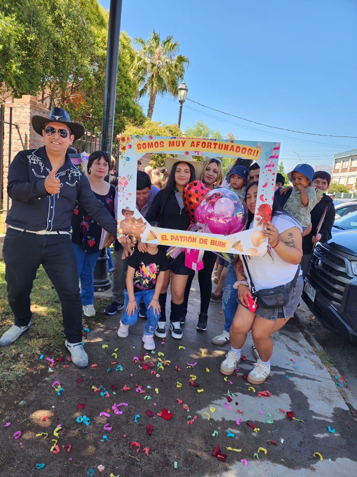 Flores + regalos Gratis